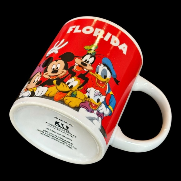Disney Monogram, Inc. Disney Characters Florida Theme Ceramic 10 oz. Novelty Mug - Picture 7 of 9